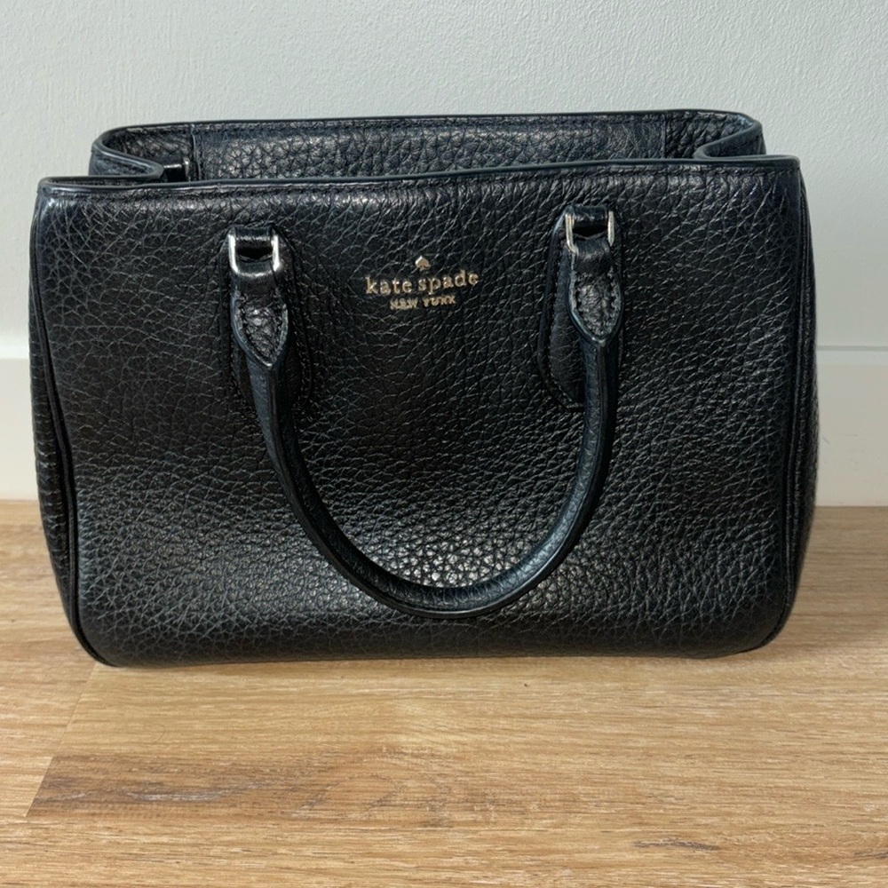 I No Longer Use This Bag But It’s In Perfect Cond… - image 1